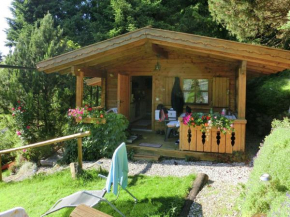 Detached log cabin in Bavaria with covered terrace